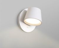 מנורת קיר דקא